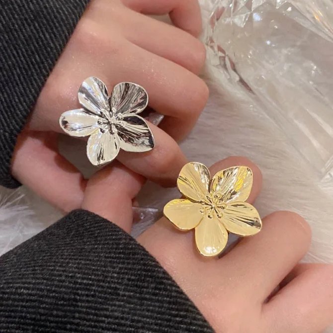 2PC Women's Fashion Trendy Stainless Steel Flower Earrings Outdoor Travel Carnival Party Festival Dressing Gifts - Image 5