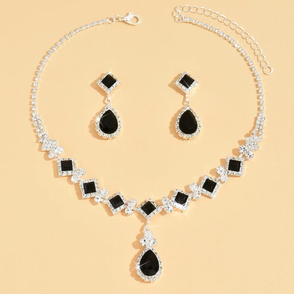3-piece Women’s Claw Chain Series Geometric Droplet Earrings Necklace Set