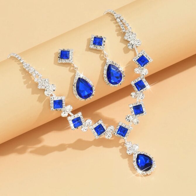 3-piece Women's Claw Chain Series Geometric Droplet Earrings Necklace Set - Image 5