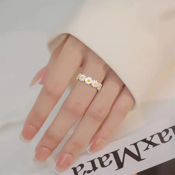 Flower Rings For Women Style Adjustable Opening Finger Ring - Image 2