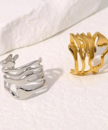 New style of hollowed-out electroplating, with a golden ring hollow wide, simple and fashionable jewellery