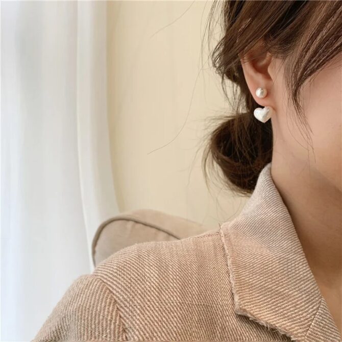 Pearl Earrings For Women Heart Round Stud Earrings Elegant Love Ear Stud Party - Image 3