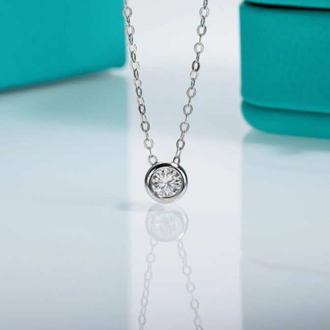 Necklaces 4mm 0.3ct D Color Moissanite Round Brilliant Cutting 18K Gold Plated 45cm 925 Sterling Silver - Image 4