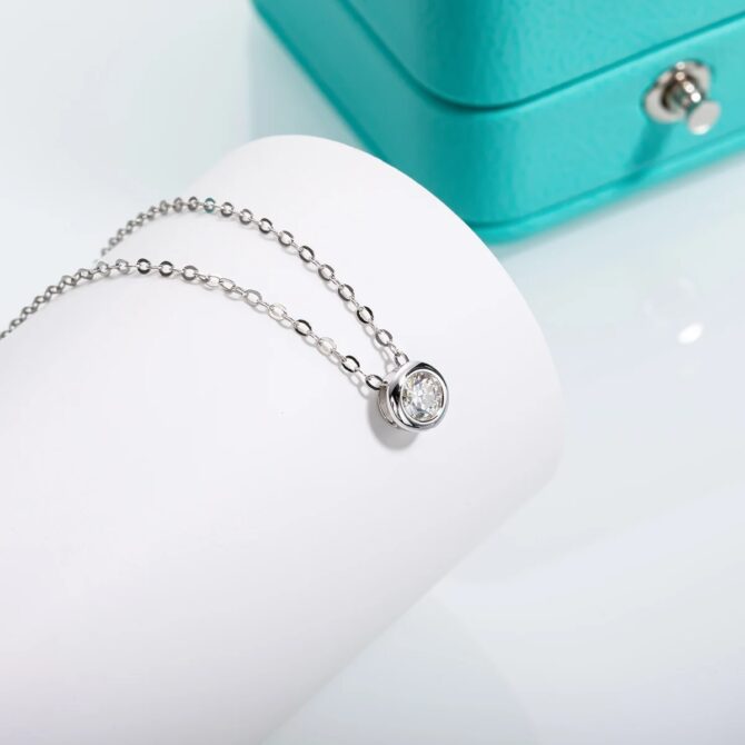 Necklaces 4mm 0.3ct D Color Moissanite Round Brilliant Cutting 18K Gold Plated 45cm 925 Sterling Silver - Image 5
